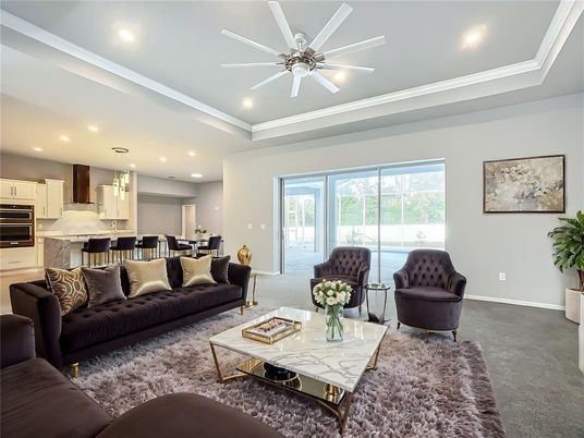 Dining room, Interior, Kitchen, Living room, Pendant Lights, Recessed Lighting, Stainless Steel Appliances