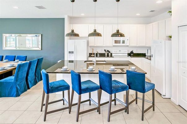 Dining room, Interior, Kitchen, Pendant Lights, Recessed Lighting