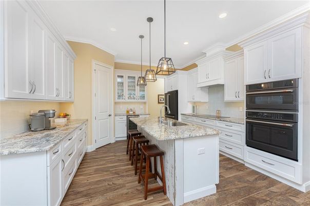Interior, Kitchen, Pendant Lights, Recessed Lighting, Wood Texture Flooring