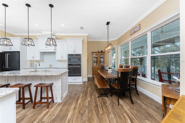 Dining room, Interior, Kitchen, Pendant Lights, Recessed Lighting, Wood Texture Flooring