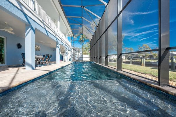 Interior, Pool, Sun Room