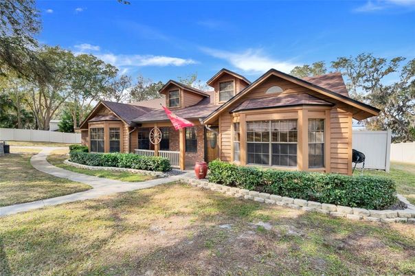 Backyard, Exterior, Facade, Log Home