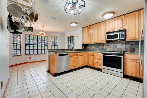 Interior, Kitchen, Stainless Steel Appliances