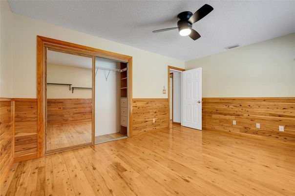 Empty room, Interior, Wood Texture Flooring, Wooden Walls