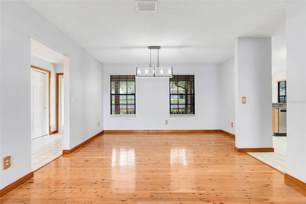 Chandelier, Empty room, Interior, Pendant Lights, Wood Texture Flooring