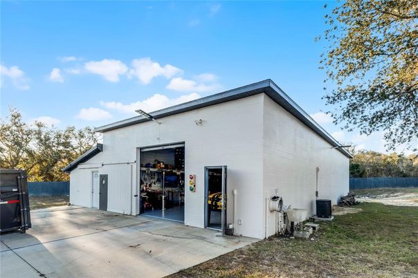 Backyard, Detached Garage, Exterior