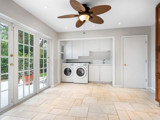 Interior, Recessed Lighting, Washer