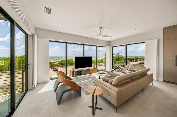 Interior, Living room, Recessed Lighting, Water