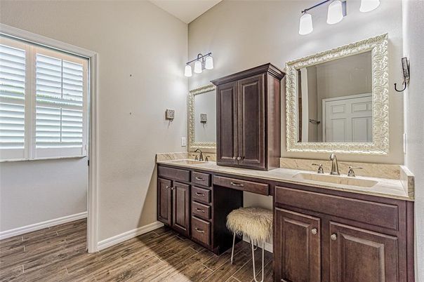 Bathroom, Dual Sink Vanities, Interior, Wood Texture Flooring