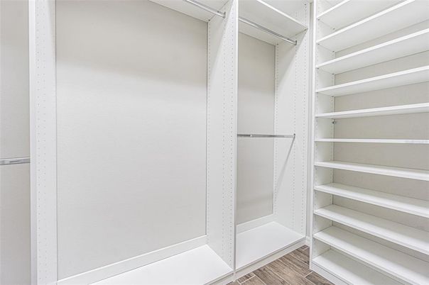 Interior, Walk-in Closets, Wood Texture Flooring