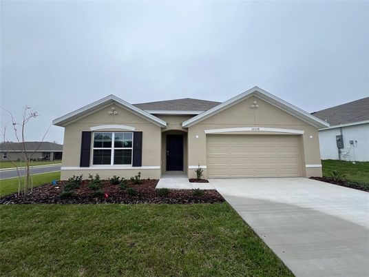 Attached, Exterior, Facade, Ranch