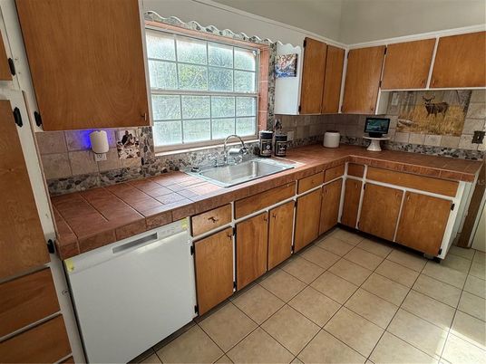 Interior, Kitchen, Tile Countertops