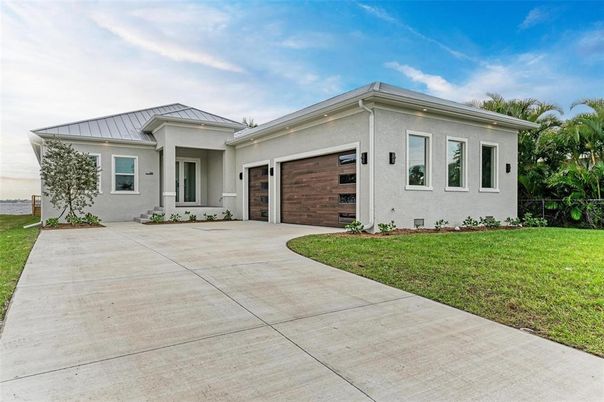 Attached, Backyard, Exterior, Facade, Ranch