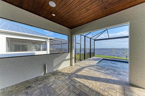 Interior, Recessed Lighting, Sun Room, Wooden Ceilings