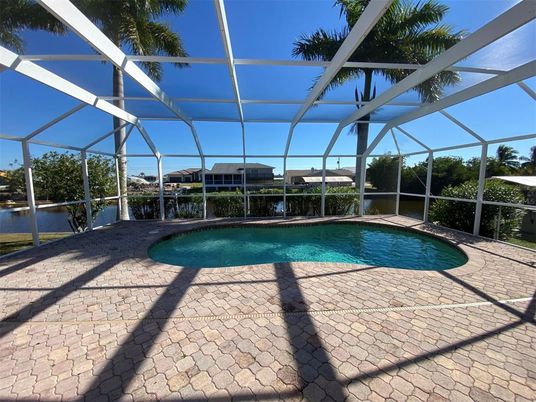 Glass Ceilings, Interior, Pool, Sun Room, Water