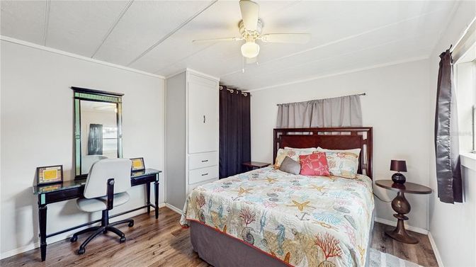 Bedroom, Home Office, Interior, Wood Texture Flooring