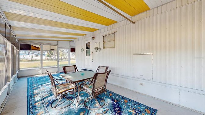 Dining room, Interior, Sun Room