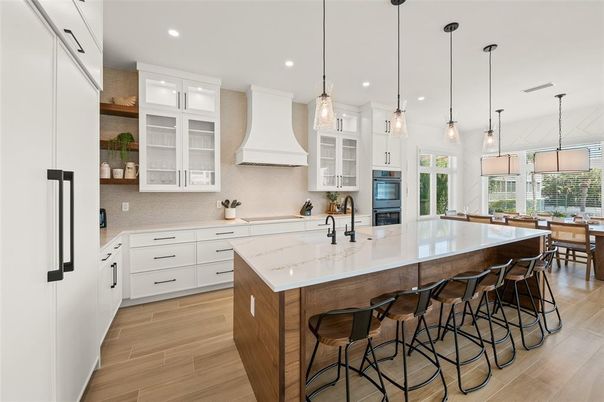 Dining room, Interior, Kitchen, Pendant Lights, Recessed Lighting, Wood Texture Flooring