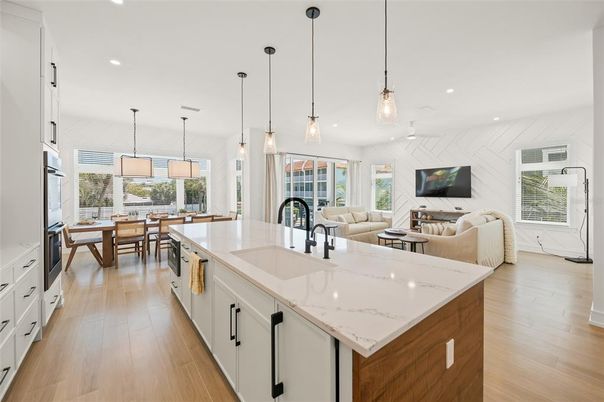 Dining room, Interior, Kitchen, Living room, Pendant Lights, Recessed Lighting, Wood Texture Flooring