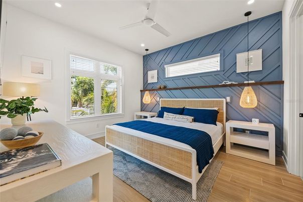 Bedroom, Interior, Pendant Lights, Recessed Lighting, Wood Texture Flooring