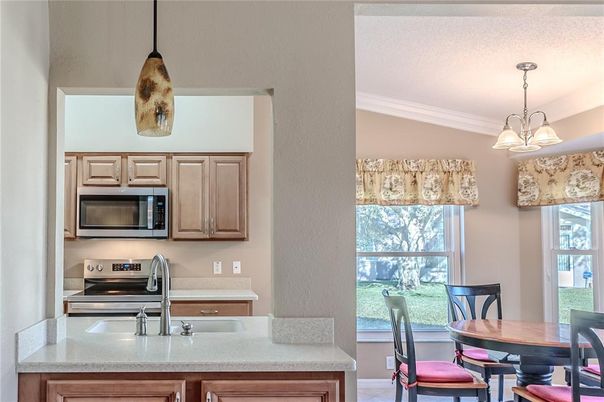 Dining room, Interior, Kitchen, Pendant Lights, Stainless Steel Appliances