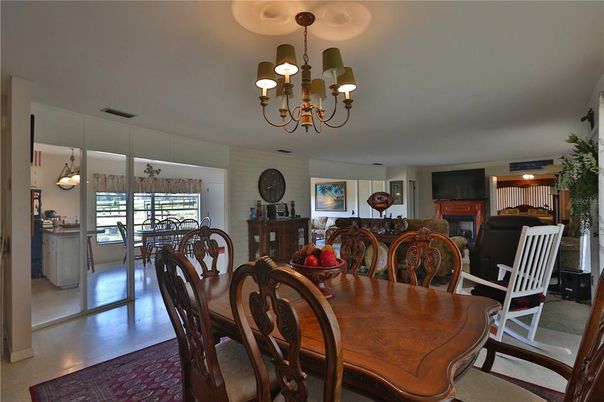 Chandelier, Dining room, Interior