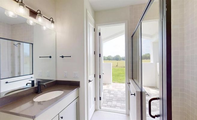 Bathroom, Dual Sink Vanities, Interior