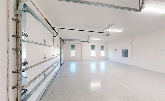 Garage, Interior