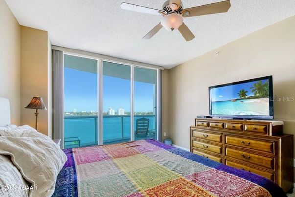 Bedroom, Interior, Water