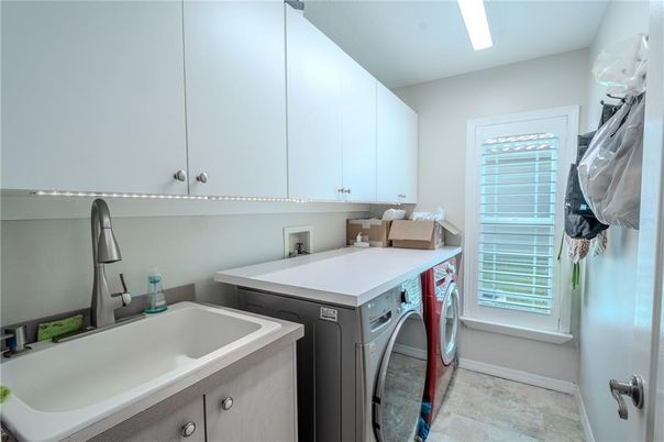 Interior, Washer