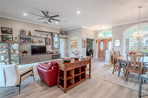 Chandelier, Dining room, Interior, Living room, Pendant Lights, Recessed Lighting, Wood Texture Flooring