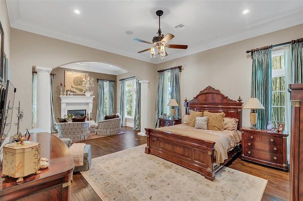 Bedroom, Fireplace, Interior, Recessed Lighting, Wood Texture Flooring