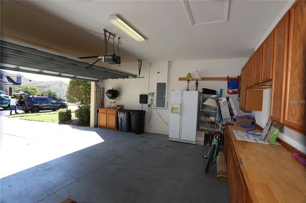 Garage, Interior, Washer
