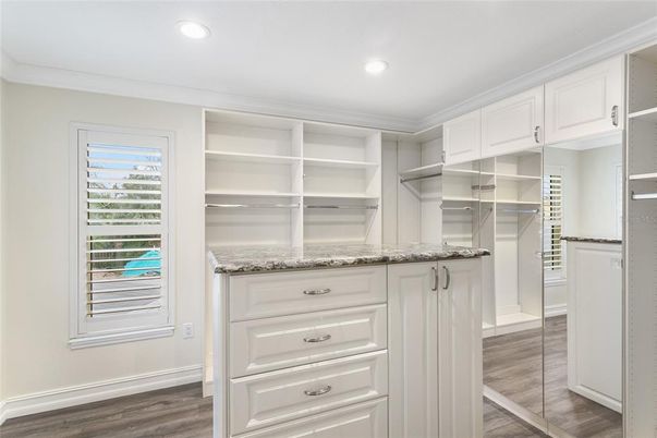 Interior, Recessed Lighting, Walk-in Closets, Wood Texture Flooring