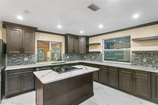 Interior, Kitchen, Marble, Recessed Lighting