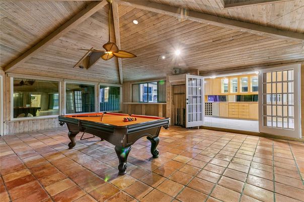 Billiard Table, Game Room, Interior, Wooden Beams, Wooden Ceilings, Wooden Walls