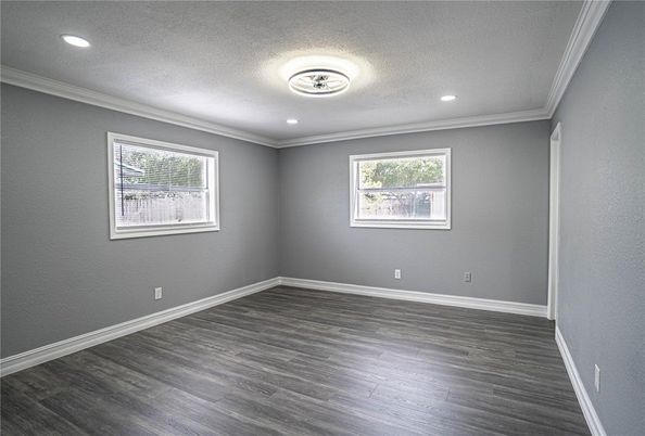 Empty room, Interior, Recessed Lighting, Wood Texture Flooring