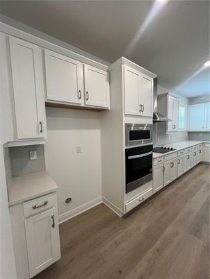 Interior, Kitchen, Stainless Steel Appliances, Wood Texture Flooring