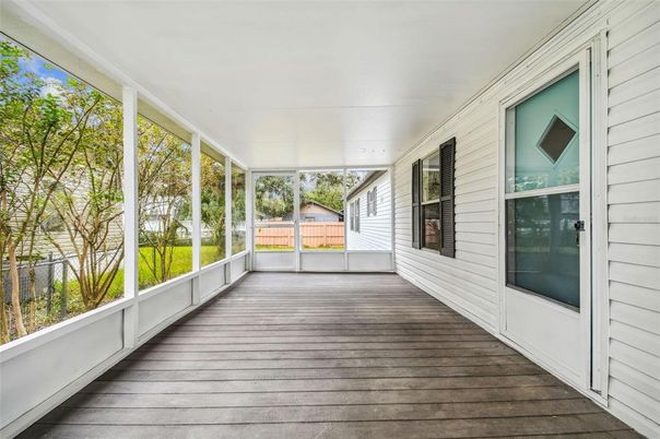 Interior, Sun Room, Wood Texture Flooring