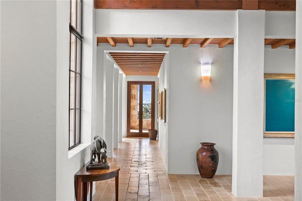 Interior, Wooden Beams