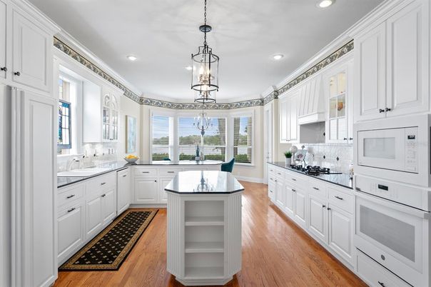 Chandelier, Interior, Kitchen, Pendant Lights, Recessed Lighting, Wood Texture Flooring