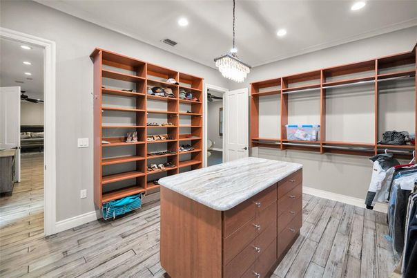 Chandelier, Interior, Recessed Lighting, Walk-in Closets, Wood Texture Flooring