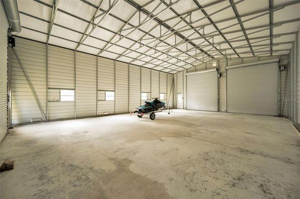 Garage, Interior