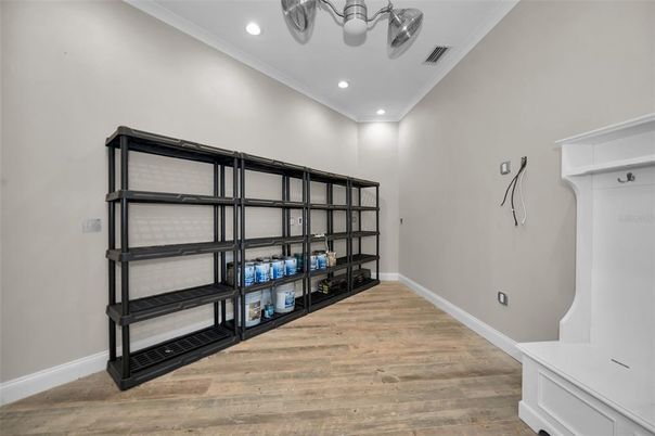 Interior, Recessed Lighting, Wood Texture Flooring