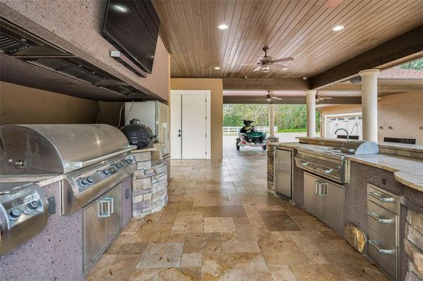 Exterior, Recessed Lighting