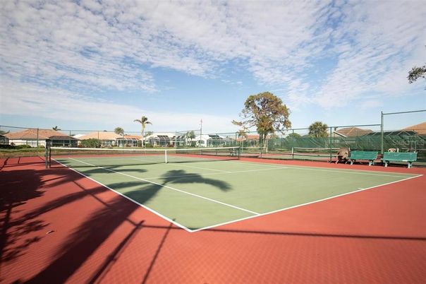 Exterior, Tennis Courts