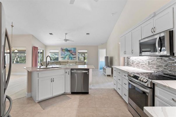 Interior, Kitchen, Pendant Lights, Recessed Lighting, Stainless Steel Appliances