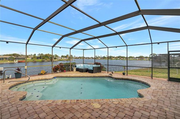 Glass Ceilings, Interior, Pool, Sun Room, Water