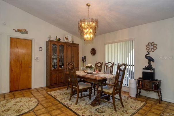 Chandelier, Dining room, Interior