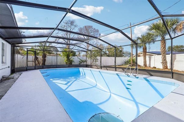 Glass Ceilings, Interior, Pool, Sun Room